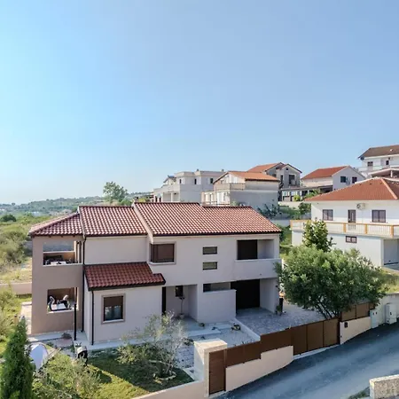 Cvita Apartamento Rtina